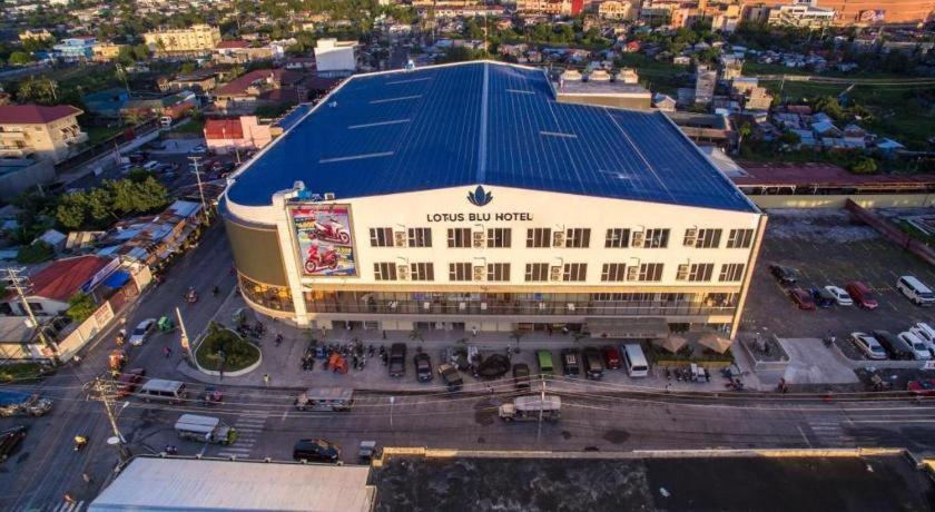 Lotus Blu Hotel Легазпи Екстериор снимка